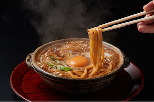 Stewed miso udon noodles